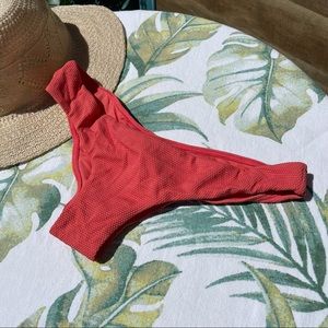 Billabong Cheeky Textured Bikini Bottom | Medium | Coral